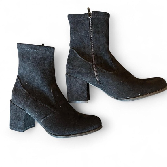 Black Suede Block Heel Booties | Size 8 - Picture 3 of 8